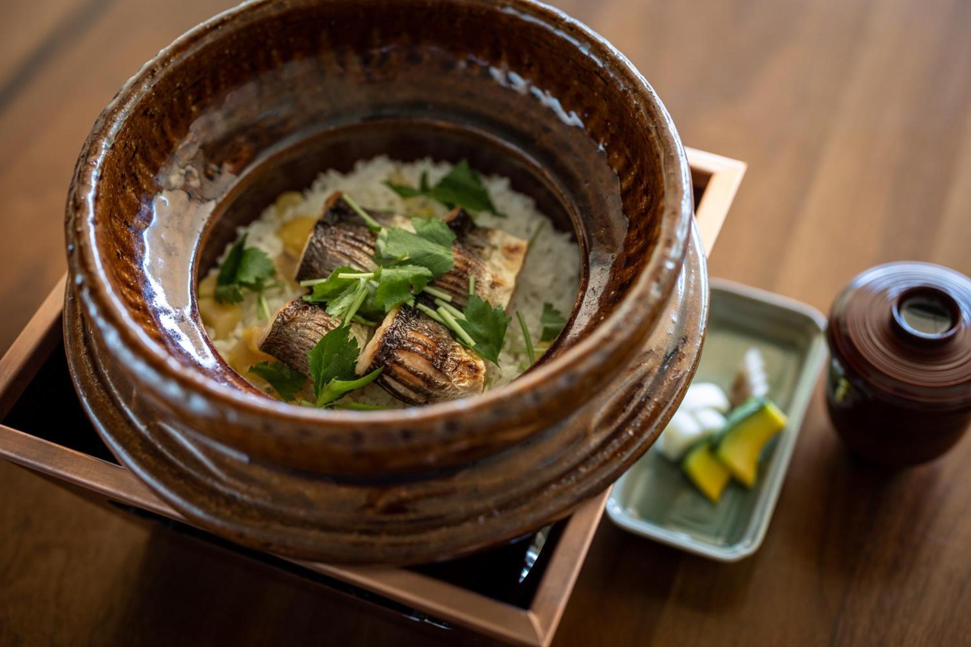 Naoshima Ryokan Roka Buitenkant foto
